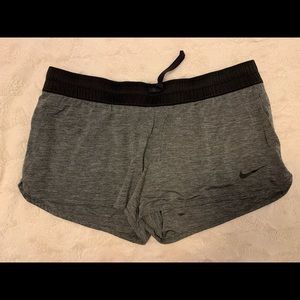 Nike Shorts Gray